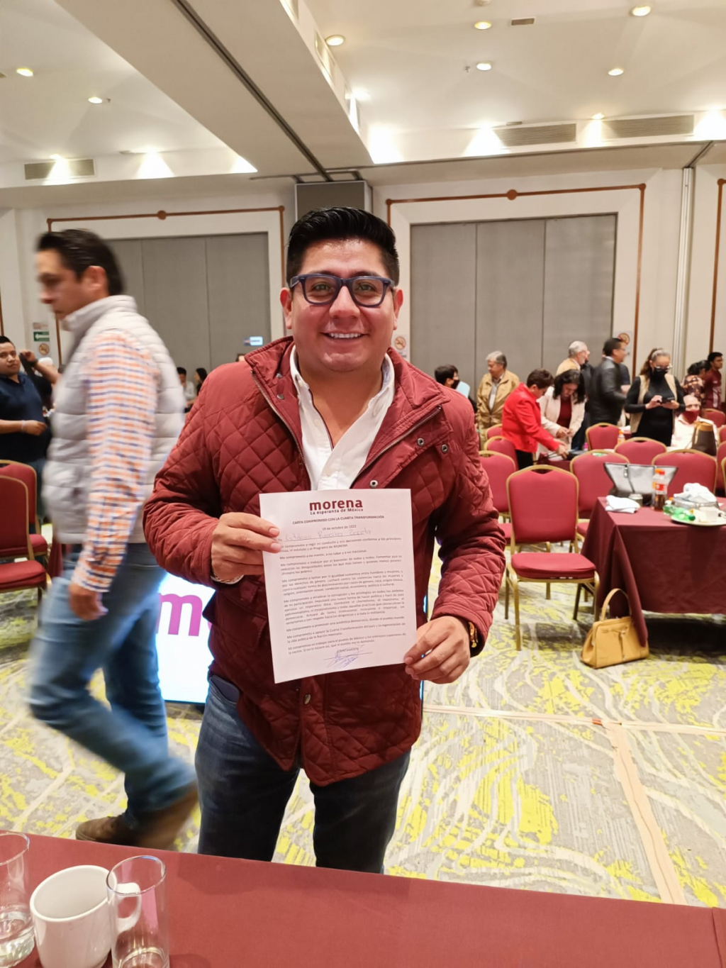 Buzón Xalapa: Firman Esteban Ramírez Zepeta y Comité Ejecutivo Estatal de  Morena Veracruz, carta compromiso para mantener los principios de Morena